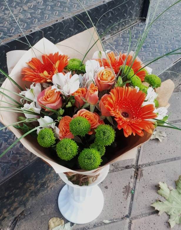 Букет цветов из: Герберы, Хризантемы, Альстромерии и Розы в Терской