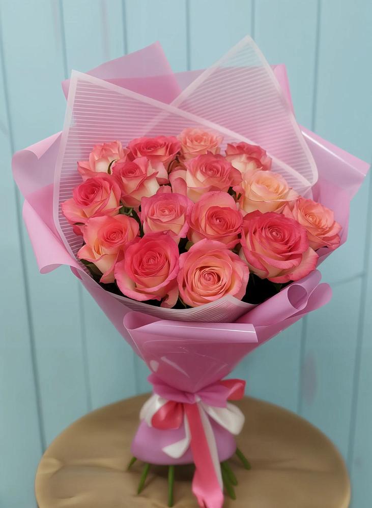 Букет 15 Розовых роз Равель в Терской
