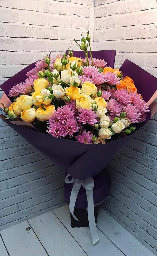 Букет цветов из: Хризантемы и Розы в Терской