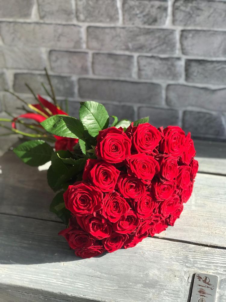 Букет Красные розы Фридом в Терской