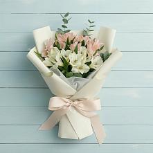 Букет цветов из:  Альстромерии в Терской