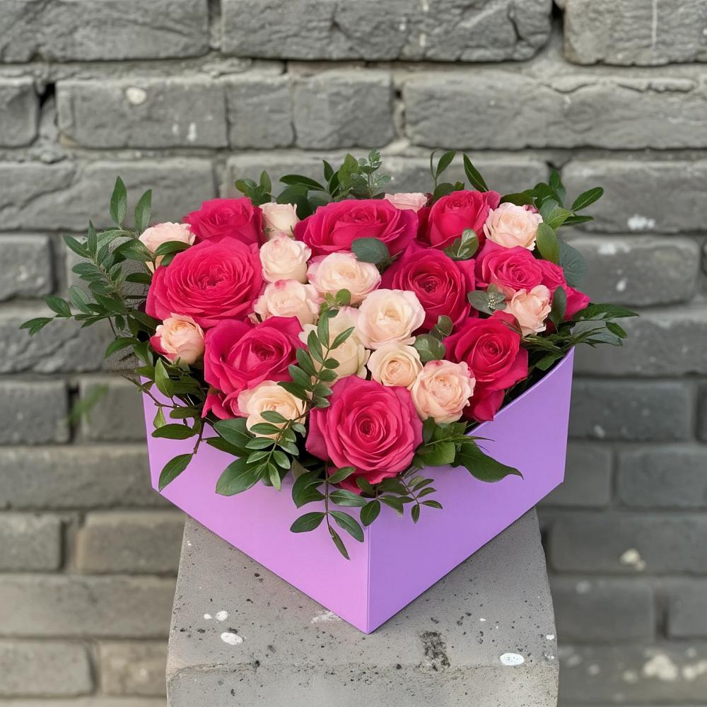 Цветочная композиция из Розы в коробке в Терской