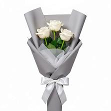 Букет 3 белые розы в Терской