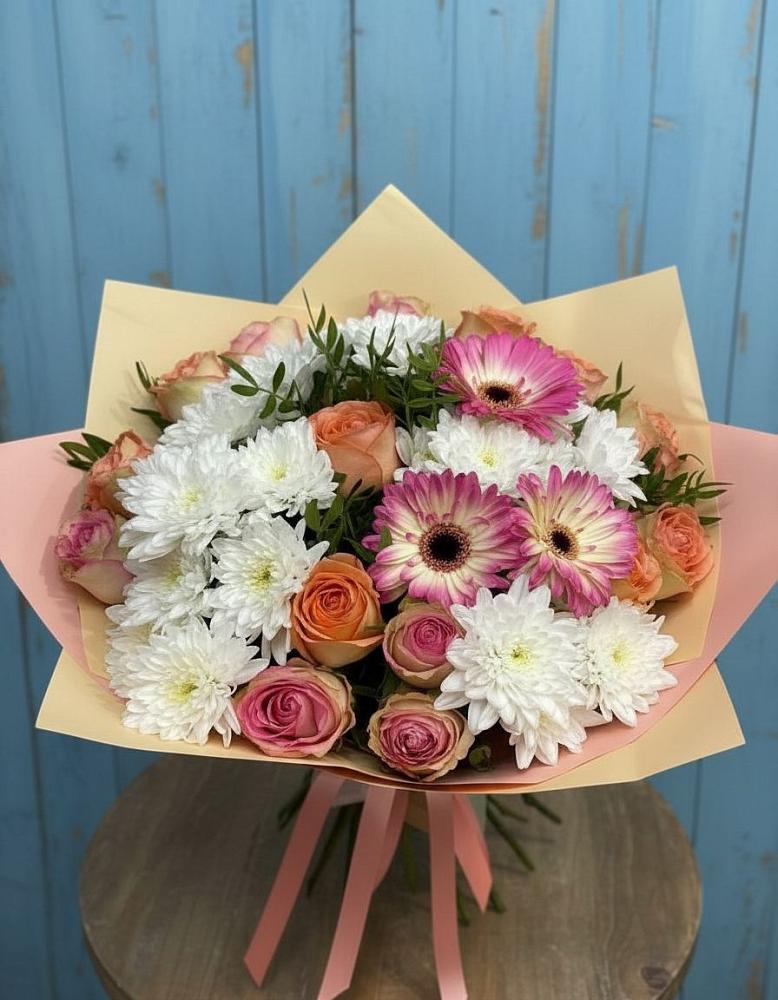 Букет цветов из: Розы, Герберы и Хризантемы в Терской