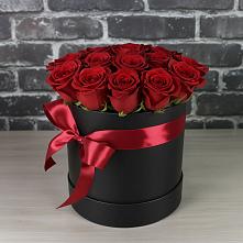 Цветочная композиция из Розы в шляпной коробке в Терской