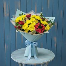 Букет цветов из:  Альстромерии и Хризантемы в Терской