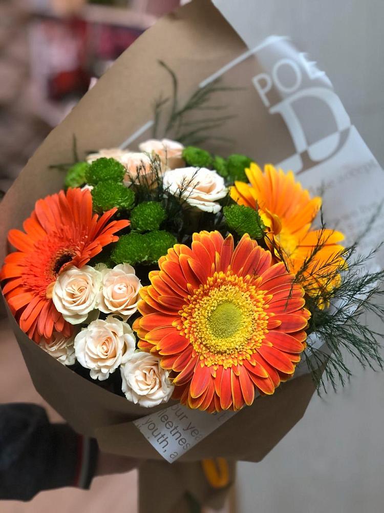 Букет цветов из: Герберы, Хризантемы и Розы в Терской