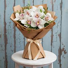 Букет цветов из:  Орхидеи и Розы в Терской