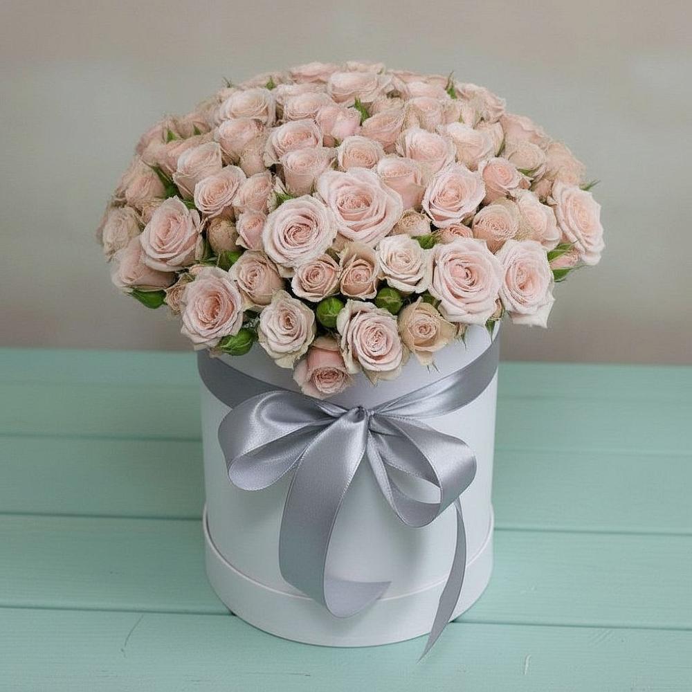 Цветочная композиция из Розы в шляпной коробке в Терской