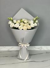 Букет цветов из:  Розы и Лизиантусы в Терской